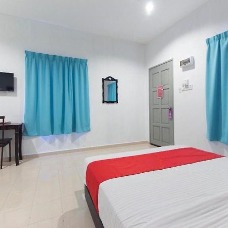 Alpha Motel Pantai Cenang  Ngoại thất bức ảnh