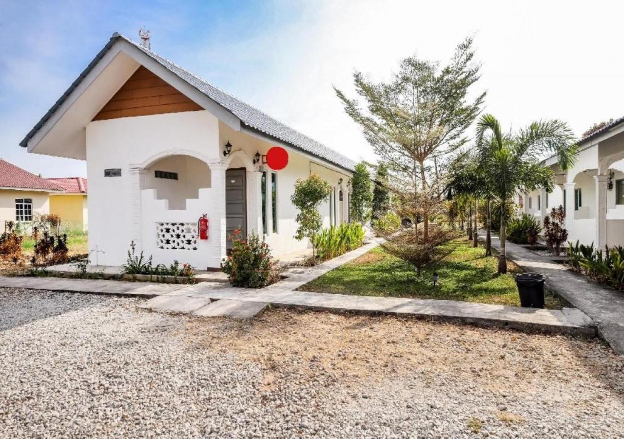 Alpha Motel Pantai Cenang  Ngoại thất bức ảnh