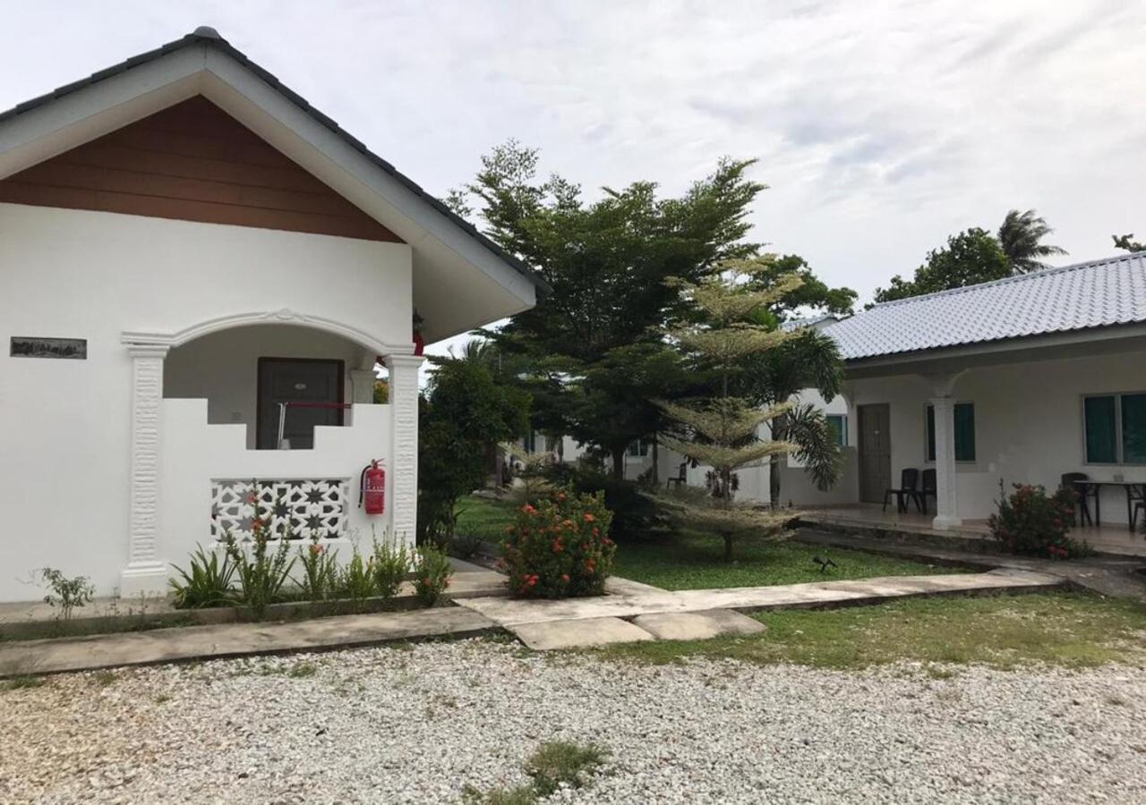 Alpha Motel Pantai Cenang  Ngoại thất bức ảnh