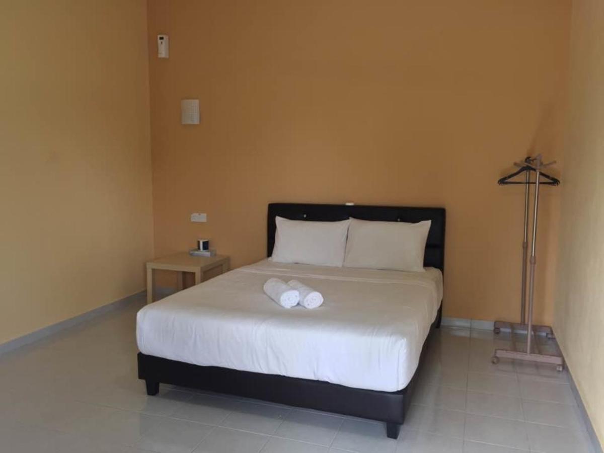 Alpha Motel Pantai Cenang  Ngoại thất bức ảnh