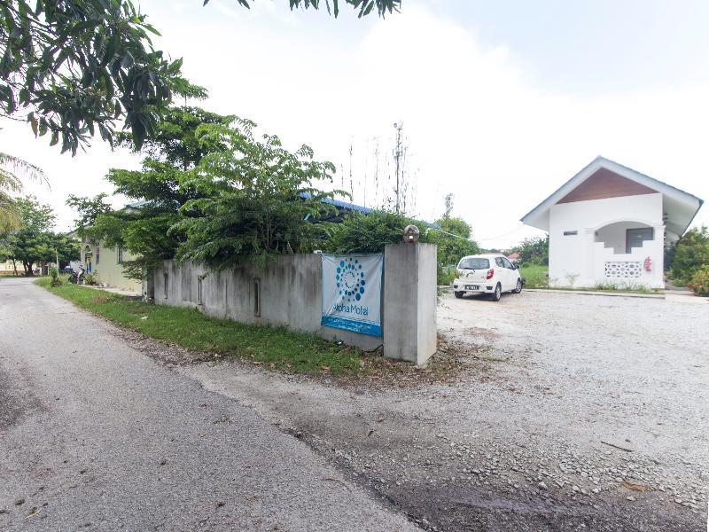 Alpha Motel Pantai Cenang  Ngoại thất bức ảnh