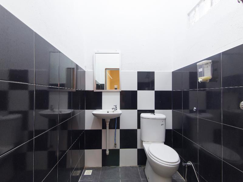 Alpha Motel Pantai Cenang  Ngoại thất bức ảnh